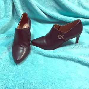 Calvin Klein Jennavie Stiletto Booties